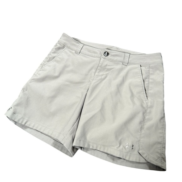 Under Armour women’s stretch golf/activity shorts, size 10, tan, zip/button - Picture 4 of 9